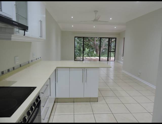 2 BEDROOM TOWNHOUSE TO LET IN SIMBITHI ECO ESTATE
